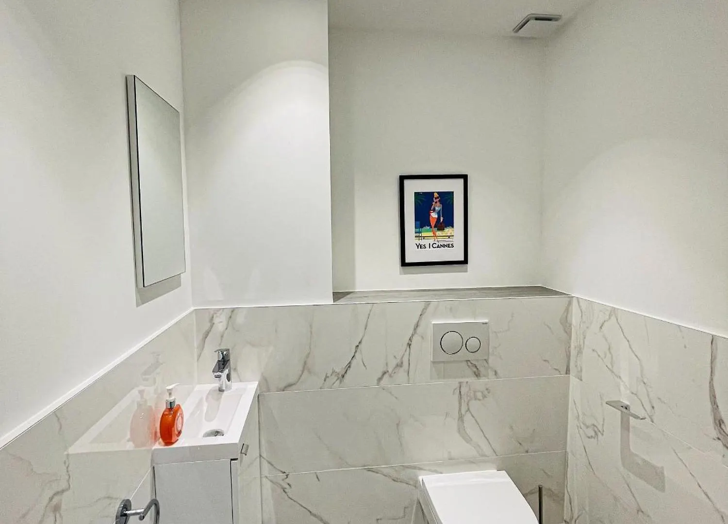 Apartment Cote Sud Deux Chambres Proche Croisette Cannes