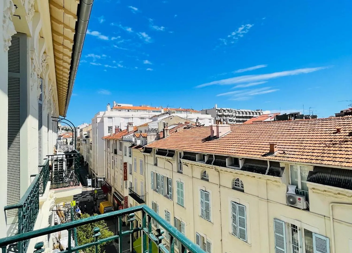 Apartment Cote Sud Deux Chambres Proche Croisette Cannes
