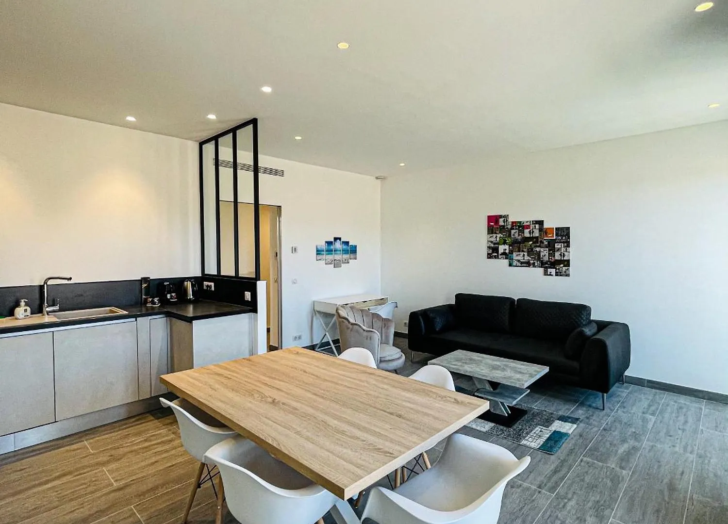 Apartment Cote Sud Deux Chambres Proche Croisette Cannes France